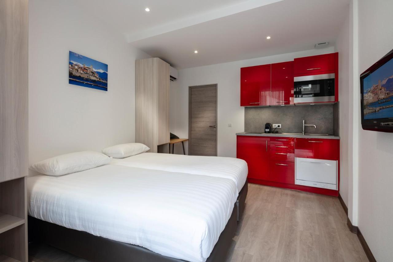 Appartements French Riviera Confidential Centre Ville Juan Les Pins Proche Des Plages Ruang foto