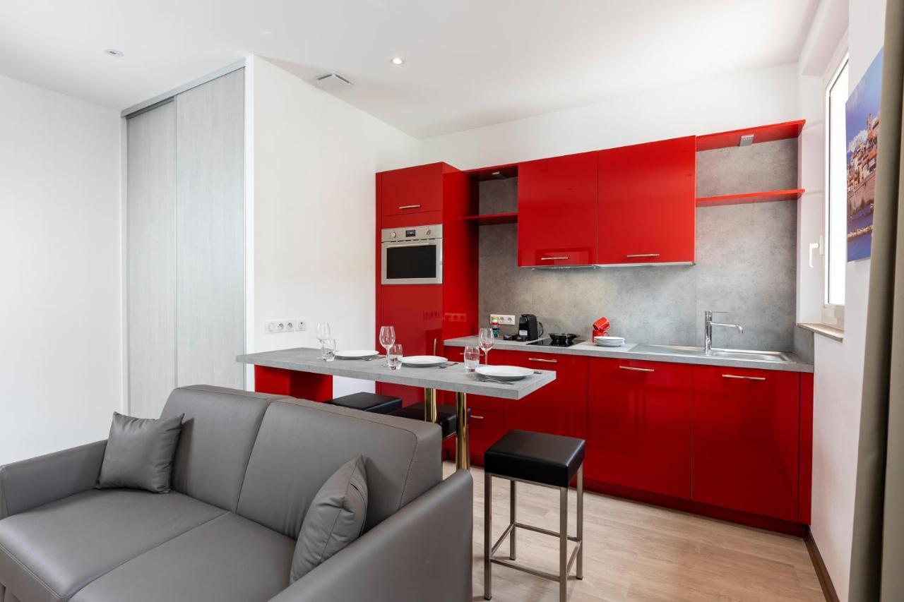 Appartements French Riviera Confidential Centre Ville Juan Les Pins Proche Des Plages Ruang foto