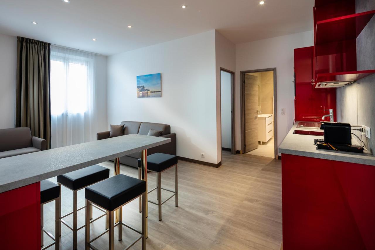 Appartements French Riviera Confidential Centre Ville Juan Les Pins Proche Des Plages Ruang foto