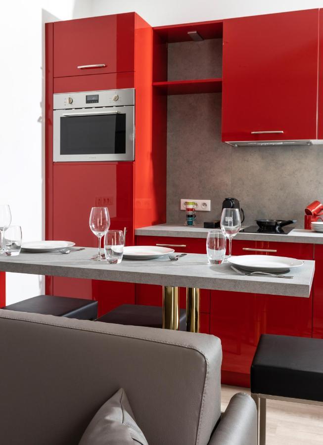 Appartements French Riviera Confidential Centre Ville Juan Les Pins Proche Des Plages Bagian luar foto