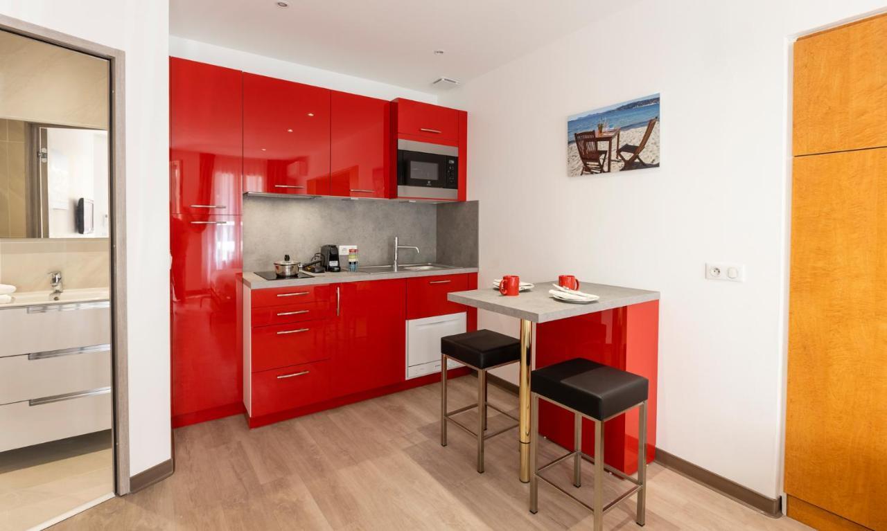 Appartements French Riviera Confidential Centre Ville Juan Les Pins Proche Des Plages Bagian luar foto