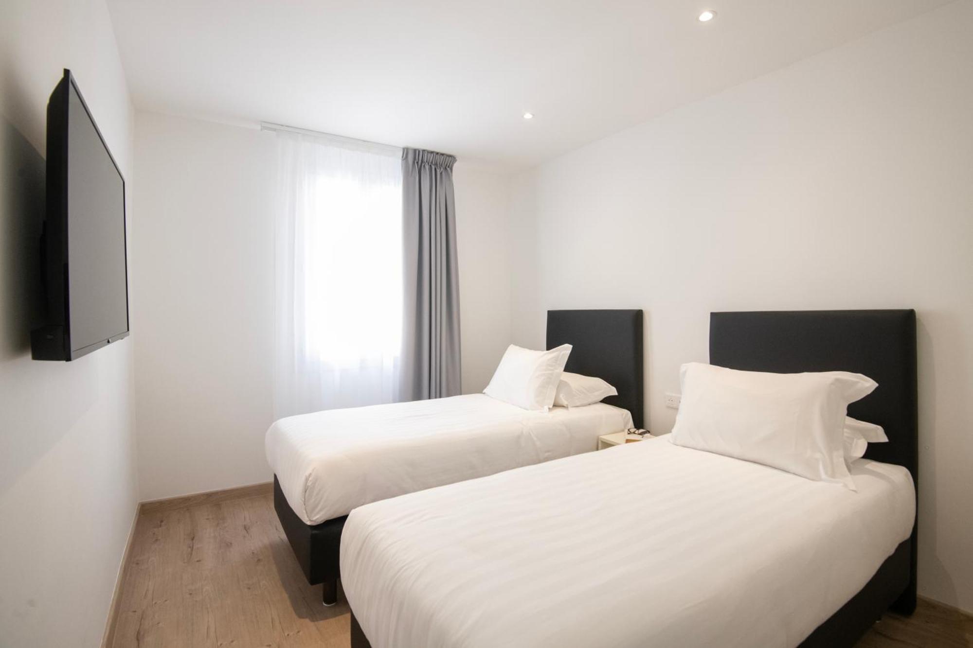 Appartements French Riviera Confidential Centre Ville Juan Les Pins Proche Des Plages Ruang foto