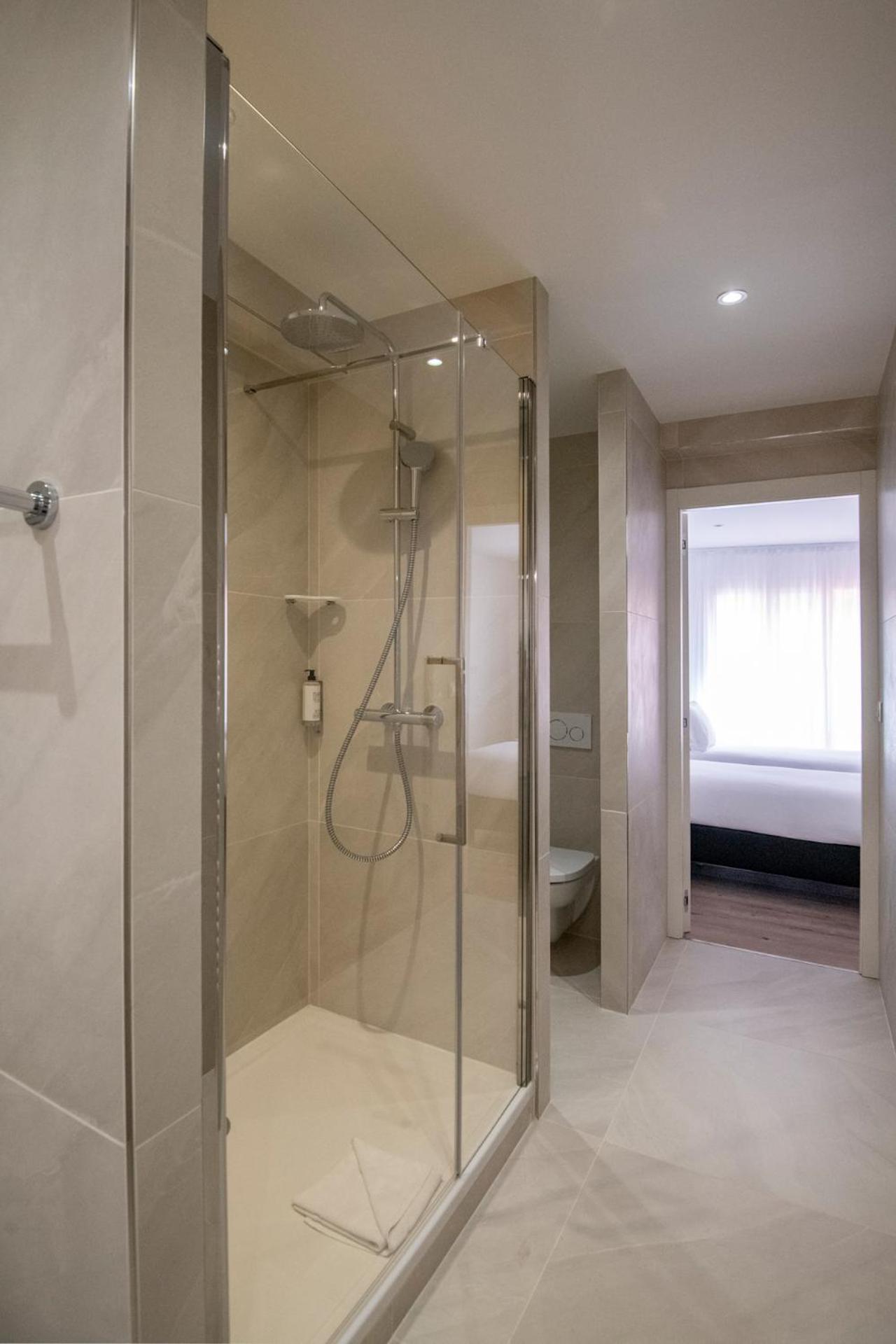 Appartements French Riviera Confidential Centre Ville Juan Les Pins Proche Des Plages Ruang foto